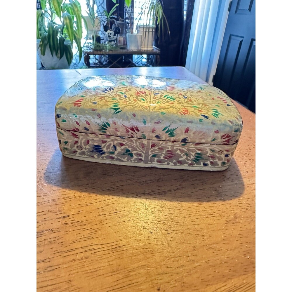 Handpainted Siamese Lacquerwear Floral Vanity Trinket Jewelry Box Kashmir India